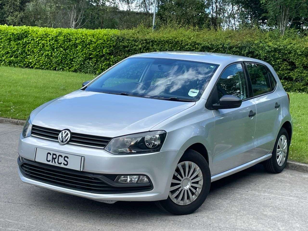 A 2014 VOLKSWAGEN POLO 1.0 BlueMotion Tech S Hatchback 5dr Petrol Manual Euro 6 (s/s) (A/C) (60 ps A 2014 VOLKSWAGEN POLO 1.0 BlueMotion Tech S Hatchback 5dr Petrol Manual Euro 6 (s/s) (A/C) (60 ps