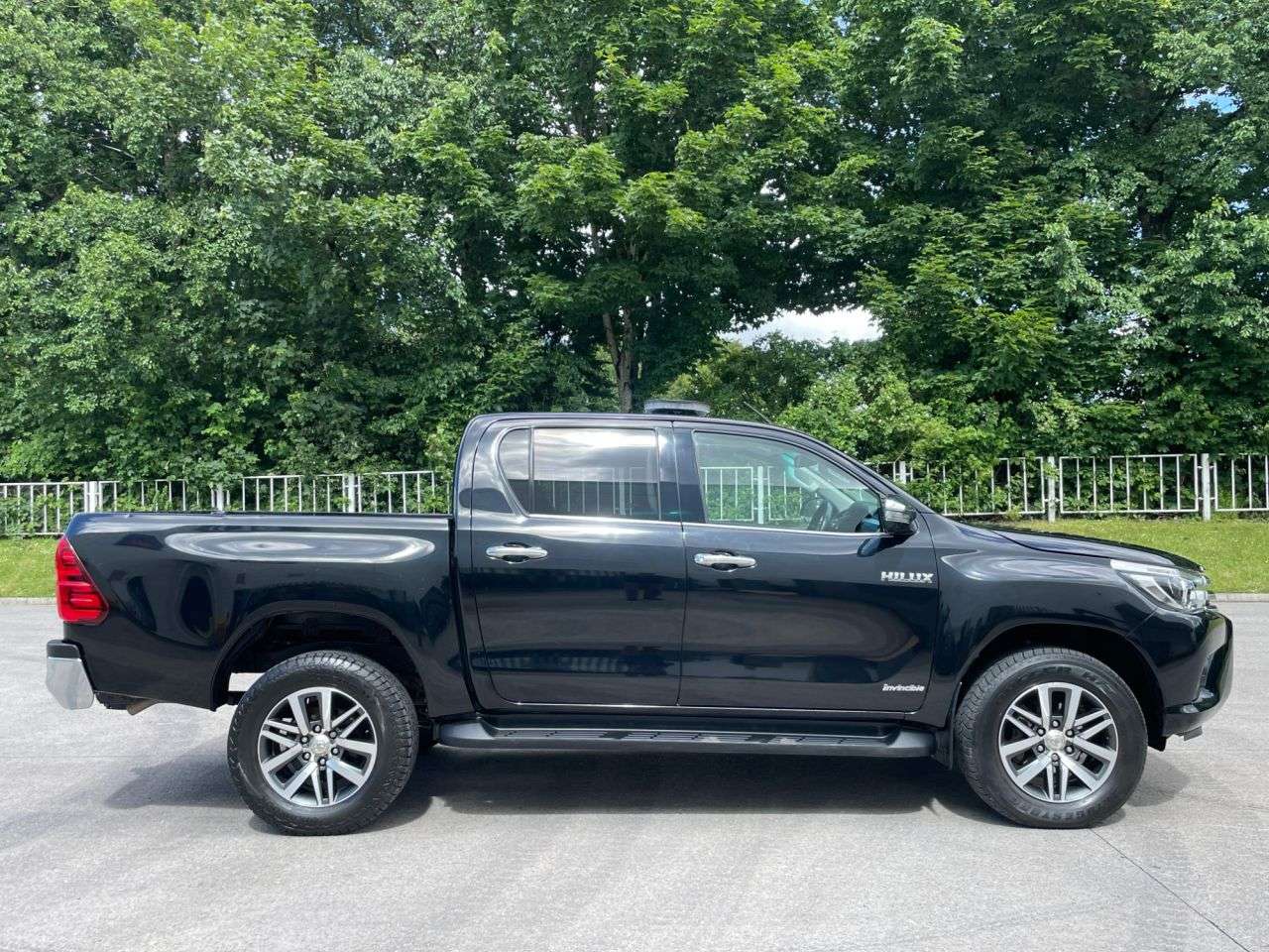 2019 TOYOTA HI-LUX 2019 TOYOTA HI-LUX