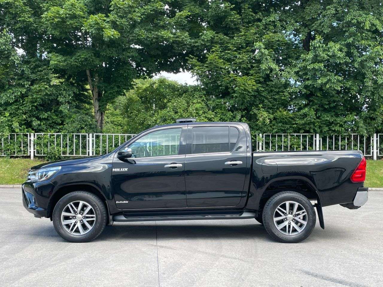 2019 TOYOTA HI-LUX 2019 TOYOTA HI-LUX