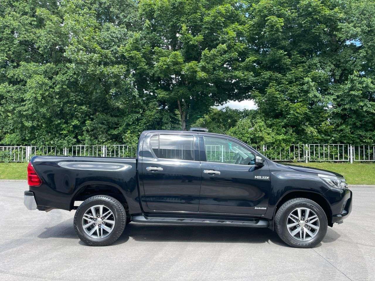 2019 TOYOTA HI-LUX 2019 TOYOTA HI-LUX