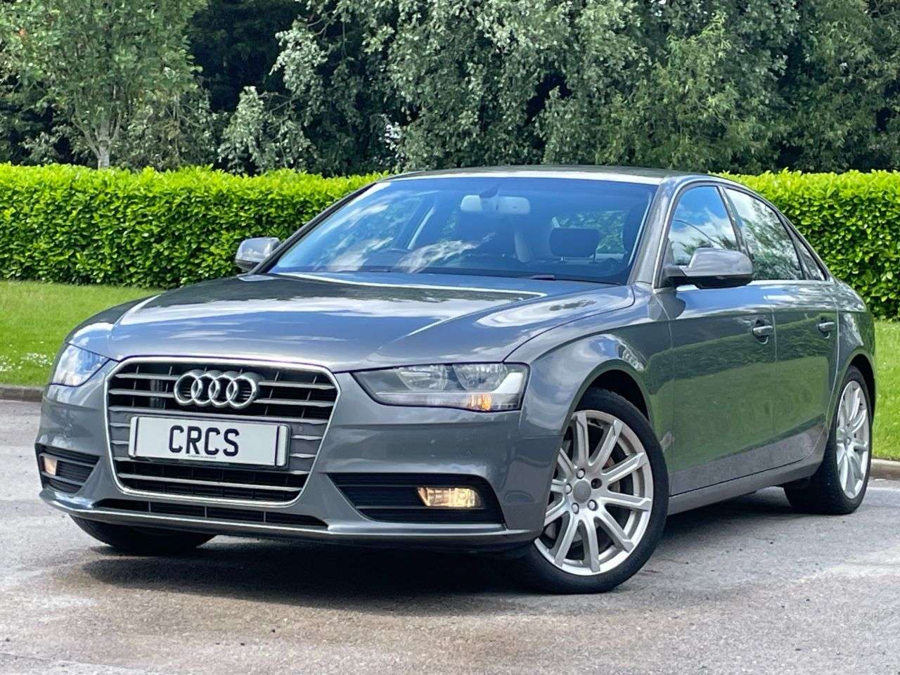 A 2015 AUDI A4 2.0 TDI SE Technik Saloon 4dr Diesel Manual Euro 5 (s/s) (177 ps) PARKING S A 2015 AUDI A4 2.0 TDI SE Technik Saloon 4dr Diesel Manual Euro 5 (s/s) (177 ps) PARKING S