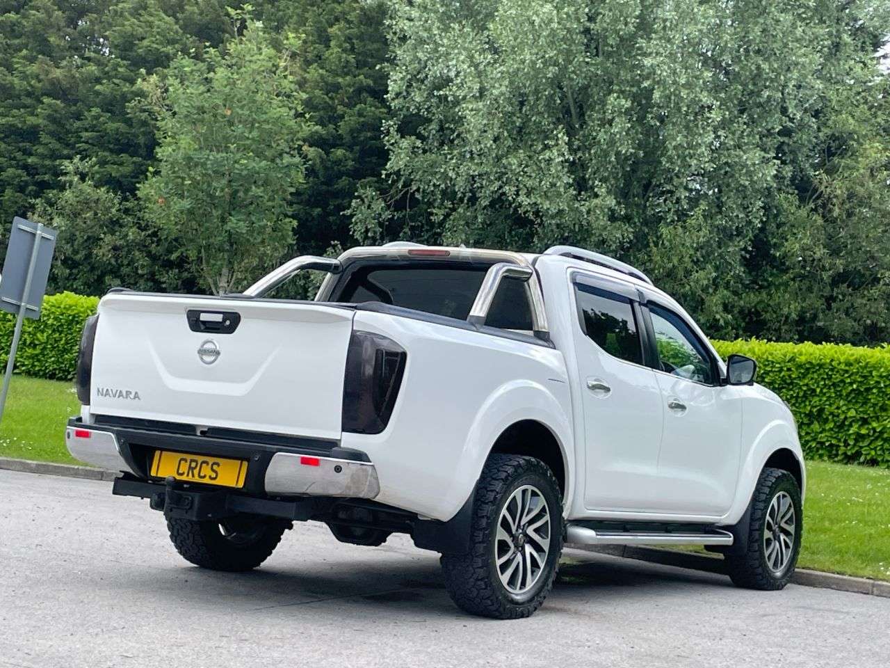 A 2018 NISSAN NAVARA 2.3 dCi Tekna Pickup Double Cab 4dr Diesel Manual 4WD Euro 6 (s/s) (190 ps) A 2018 NISSAN NAVARA 2.3 dCi Tekna Pickup Double Cab 4dr Diesel Manual 4WD Euro 6 (s/s) (190 ps)