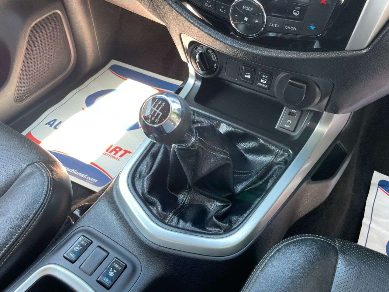 2016 NISSAN NAVARA 2016 NISSAN NAVARA
