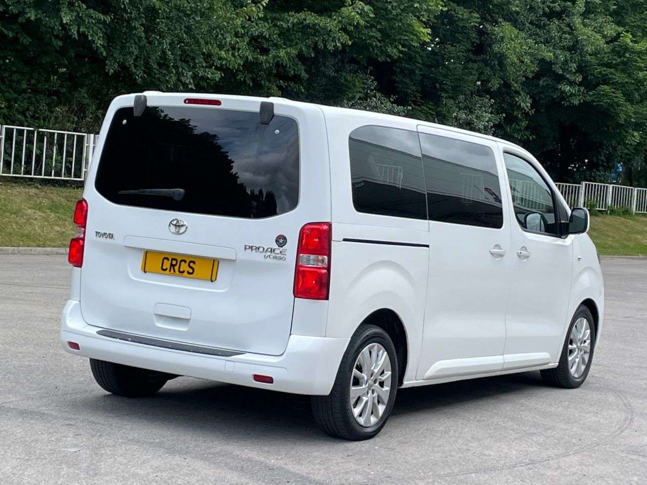 A 2018 TOYOTA PROACE VERSO 2.0D Family Medium MPV 5dr Diesel Manual MWB Euro 6 (s/s) (8 Seat) (150 ps) A 2018 TOYOTA PROACE VERSO 2.0D Family Medium MPV 5dr Diesel Manual MWB Euro 6 (s/s) (8 Seat) (150 ps)