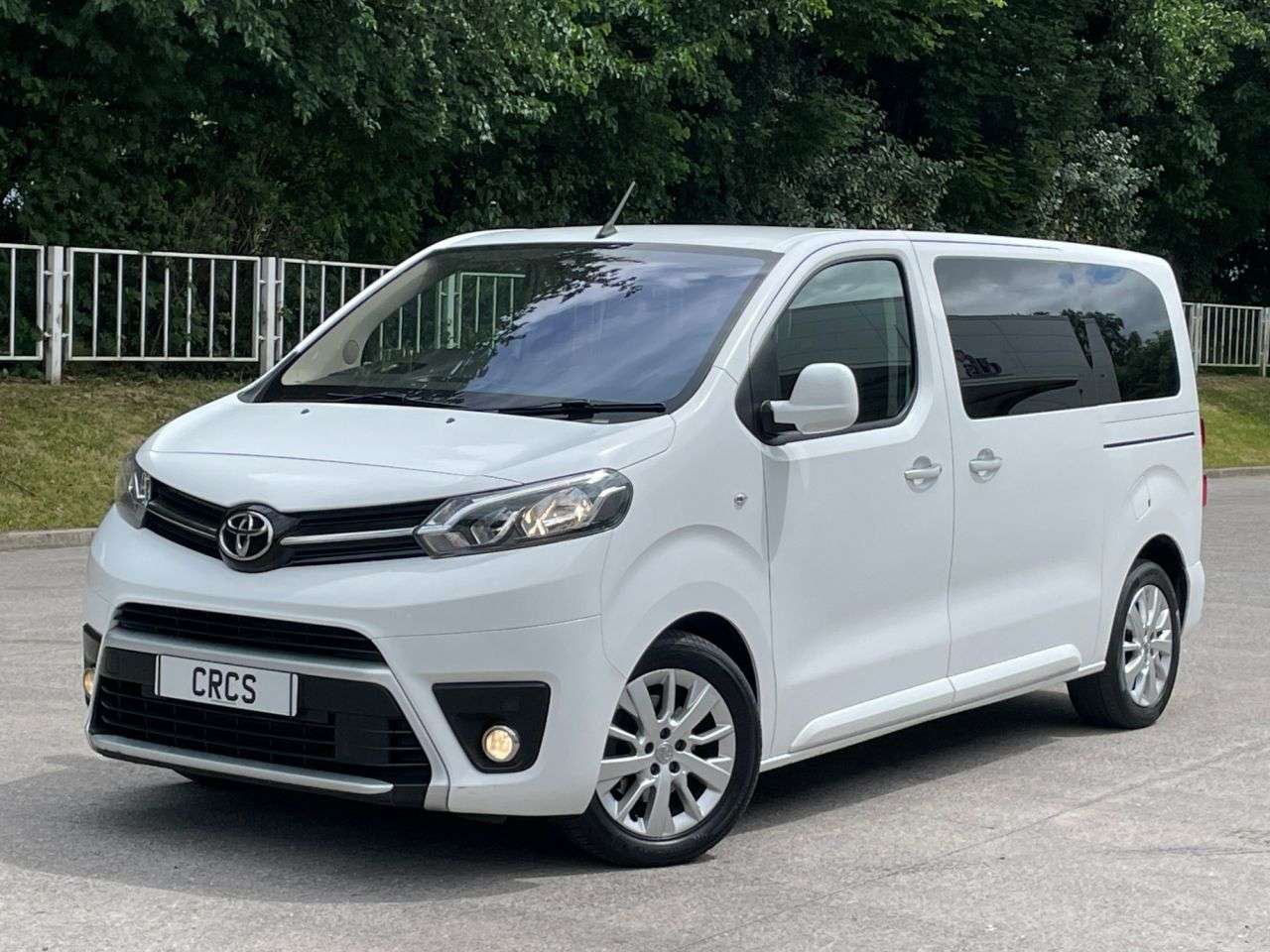 A 2018 TOYOTA PROACE VERSO 2.0D Family Medium MPV 5dr Diesel Manual MWB Euro 6 (s/s) (8 Seat) (150 ps) A 2018 TOYOTA PROACE VERSO 2.0D Family Medium MPV 5dr Diesel Manual MWB Euro 6 (s/s) (8 Seat) (150 ps)