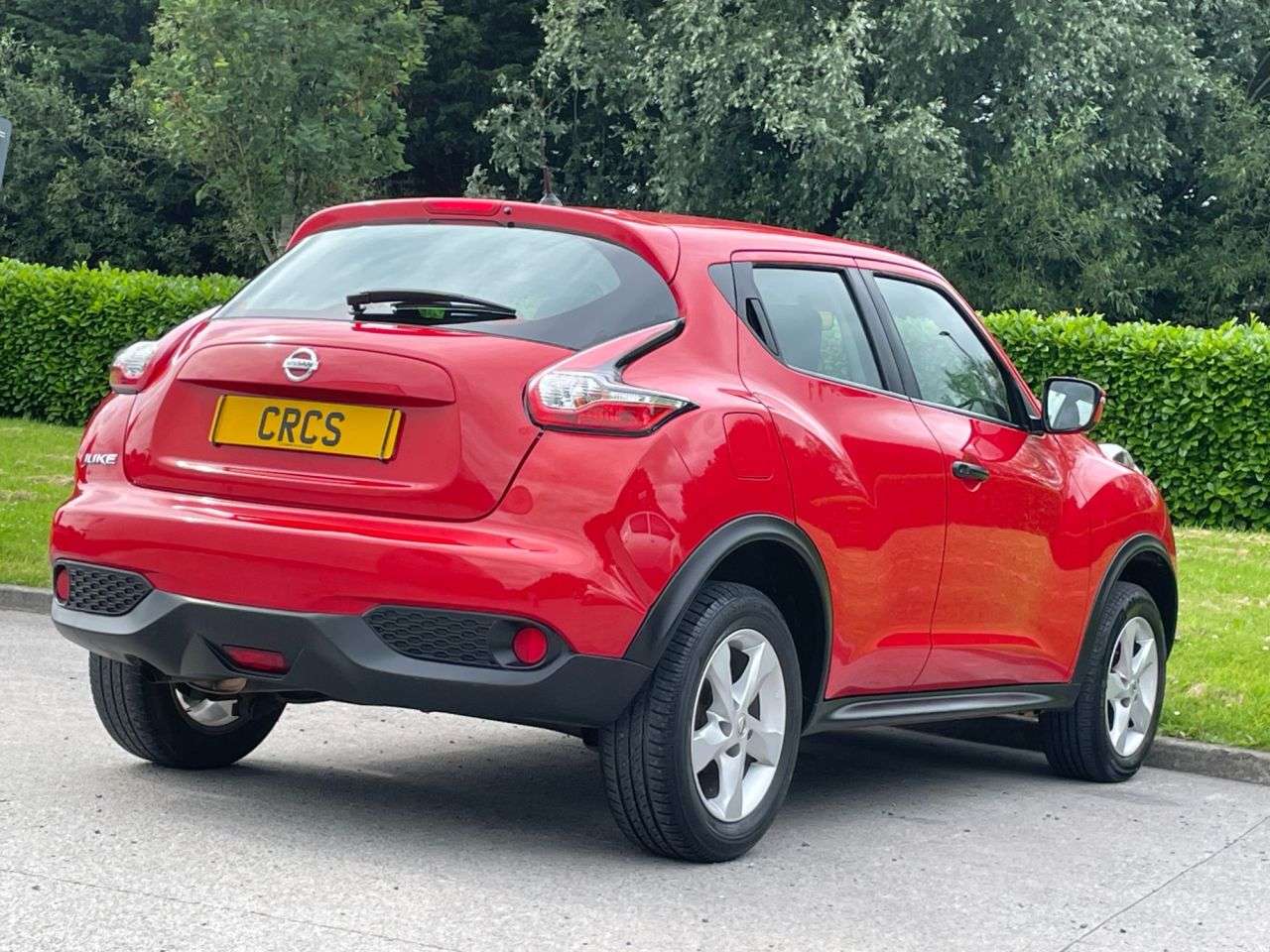 A 2018 NISSAN JUKE 1.6 Visia SUV 5dr Petrol Manual Euro 6 (94 ps) ECONOMICAL + GENUINE LOW MIL A 2018 NISSAN JUKE 1.6 Visia SUV 5dr Petrol Manual Euro 6 (94 ps) ECONOMICAL + GENUINE LOW MIL