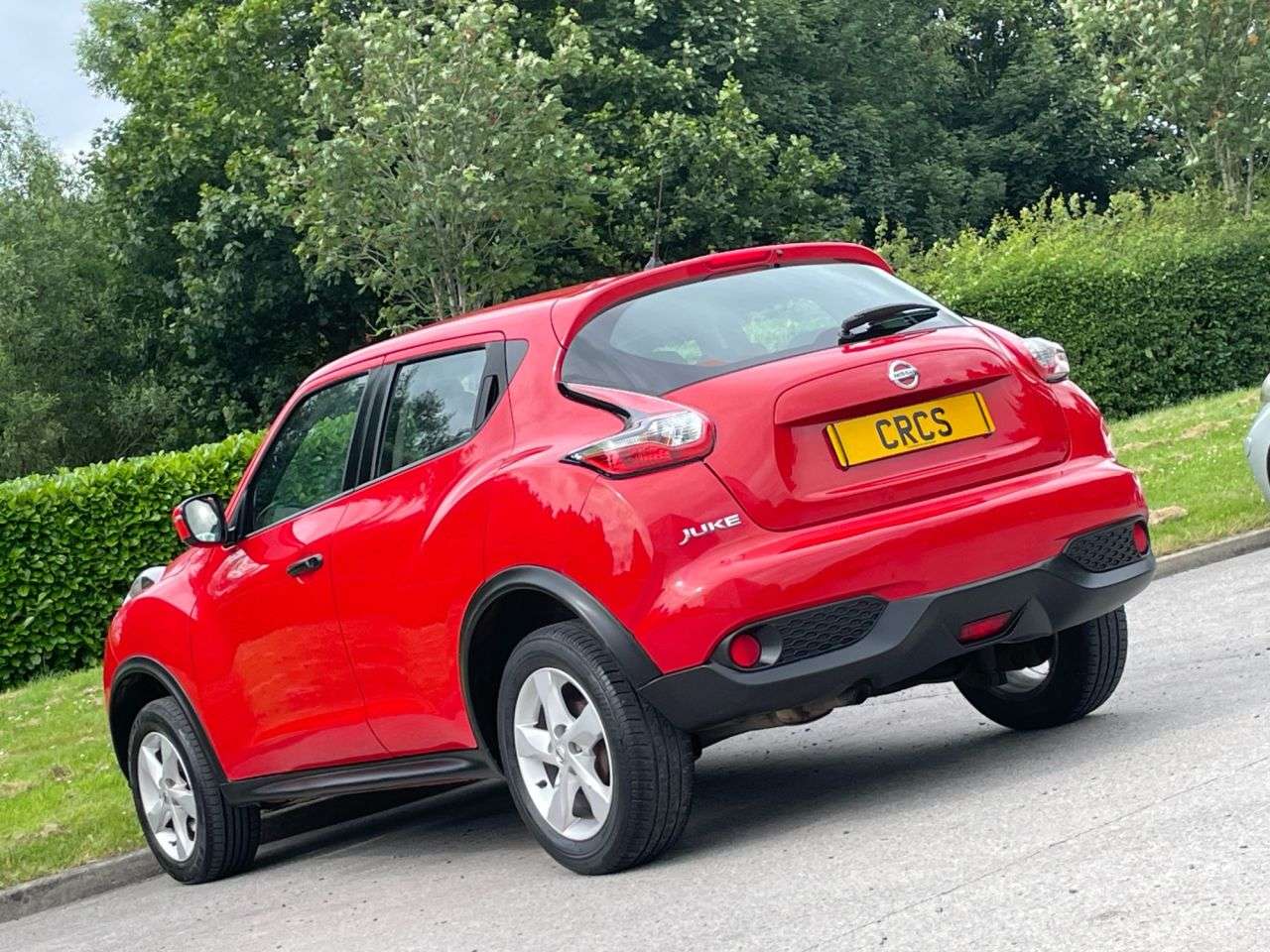 A 2018 NISSAN JUKE 1.6 Visia SUV 5dr Petrol Manual Euro 6 (94 ps) ECONOMICAL + GENUINE LOW MIL A 2018 NISSAN JUKE 1.6 Visia SUV 5dr Petrol Manual Euro 6 (94 ps) ECONOMICAL + GENUINE LOW MIL