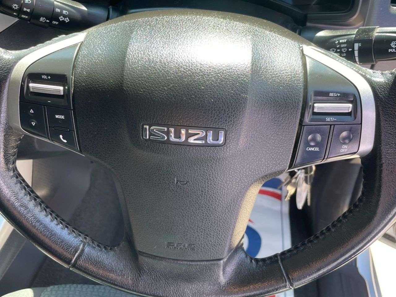 2016 ISUZU D-MAX 2016 ISUZU D-MAX