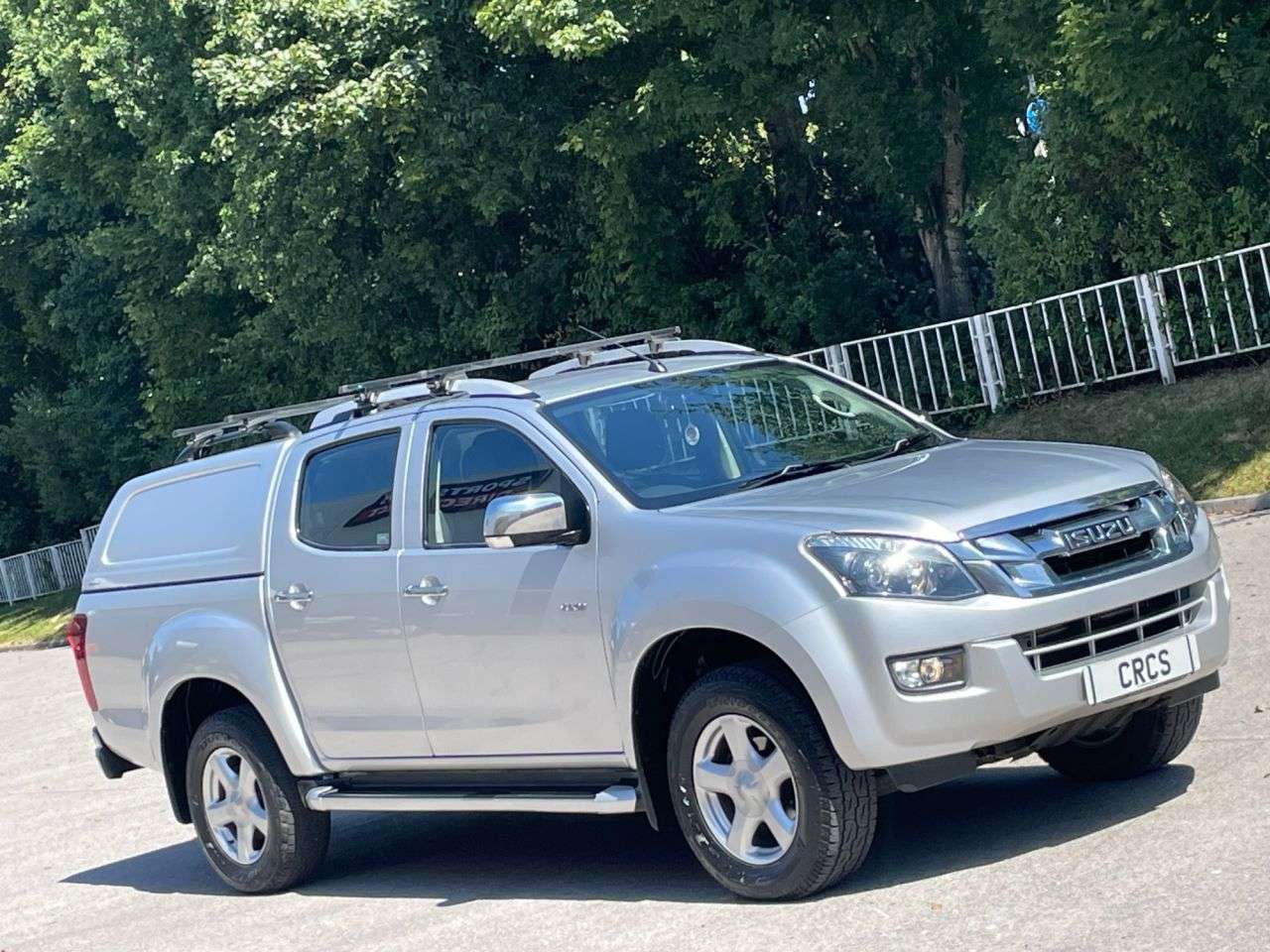 A 2016 ISUZU D-MAX 2.5 TD Yukon Pickup 4dr Diesel Manual 4x4 (192 g/km, 161 bhp) PRICE 10415+V A 2016 ISUZU D-MAX 2.5 TD Yukon Pickup 4dr Diesel Manual 4x4 (192 g/km, 161 bhp) PRICE 10415+V