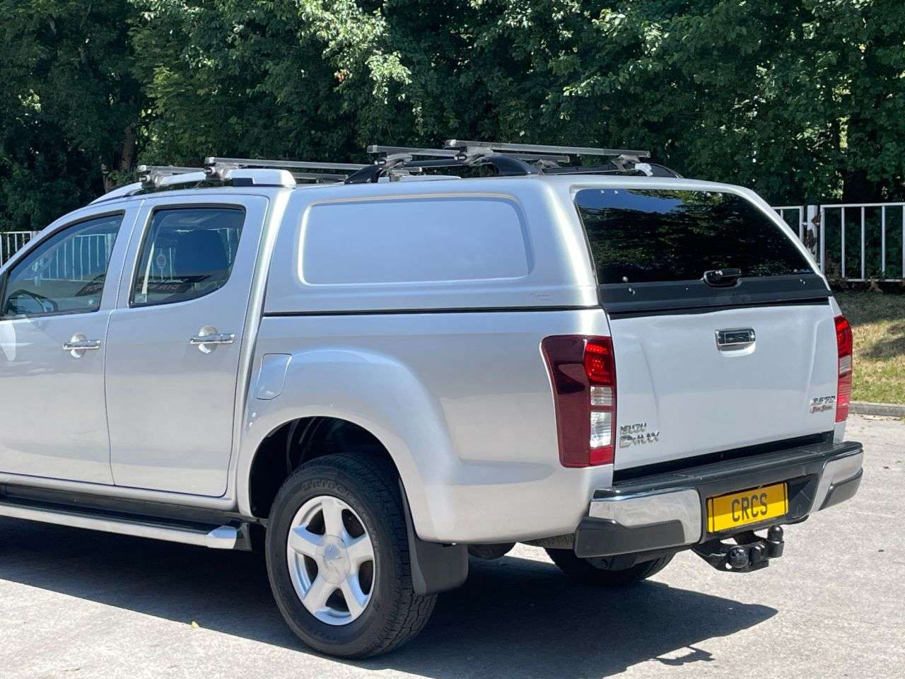 2016 ISUZU D-MAX 2016 ISUZU D-MAX