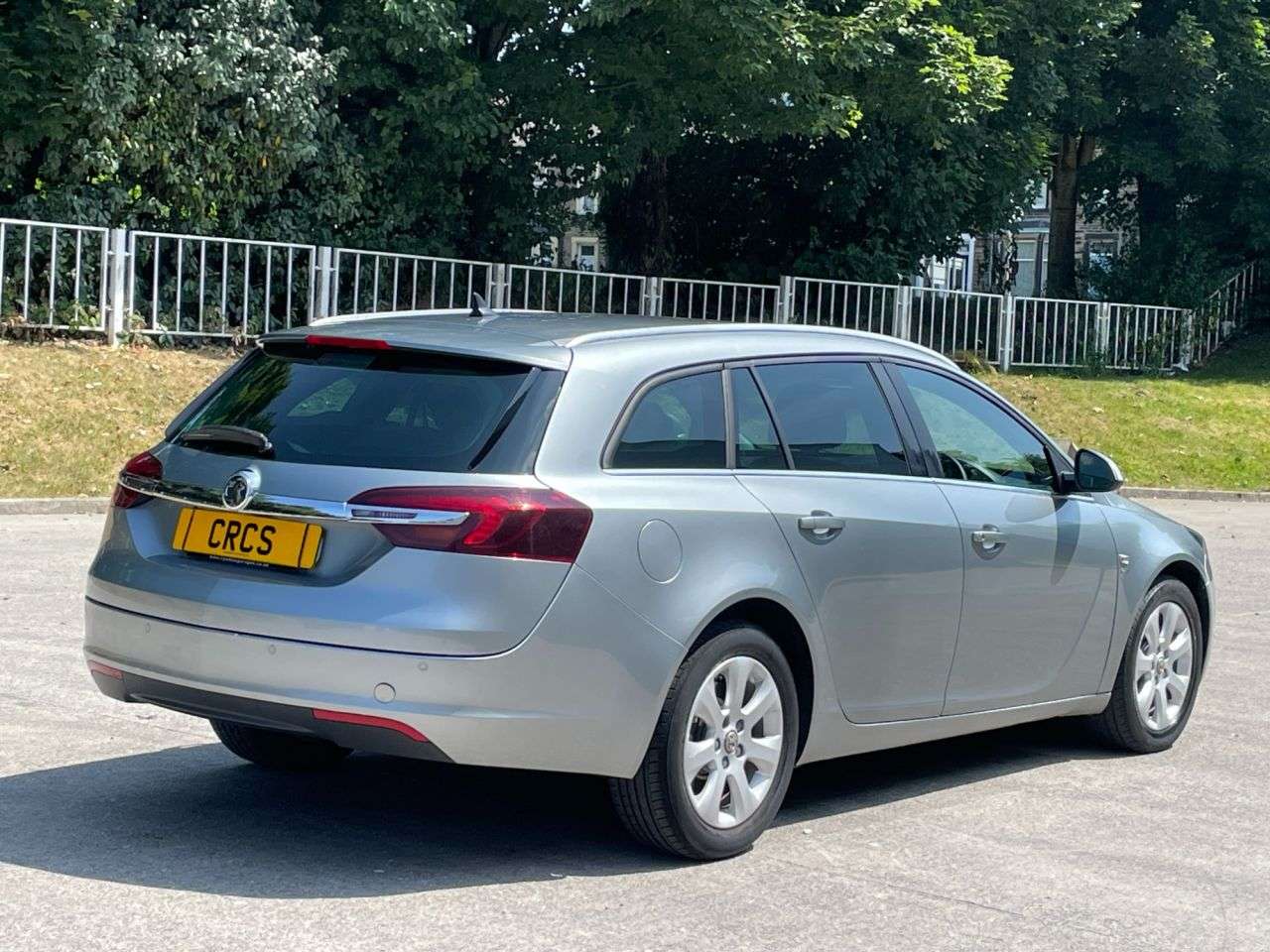 A 2015 VAUXHALL INSIGNIA 2.0 CDTi ecoFLEX SRi Nav Sports Tourer 5dr Diesel Manual Euro 5 (s/s) (140 A 2015 VAUXHALL INSIGNIA 2.0 CDTi ecoFLEX SRi Nav Sports Tourer 5dr Diesel Manual Euro 5 (s/s) (140