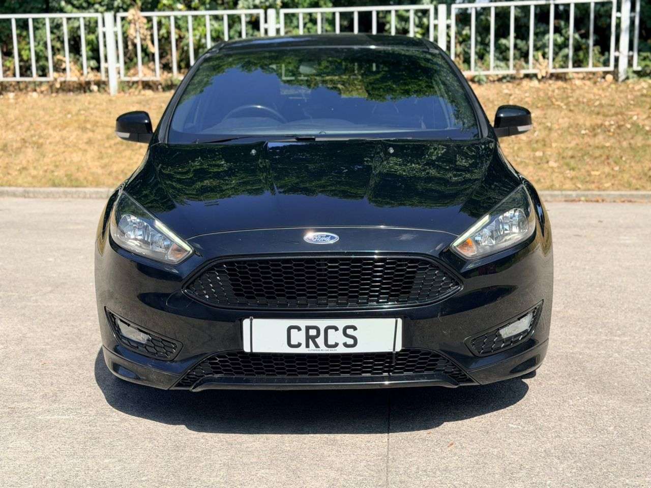 A 2017 FORD FOCUS 1.0T EcoBoost ST-Line Hatchback 5dr Petrol Manual Euro 6 (s/s) (125 ps) A 2017 FORD FOCUS 1.0T EcoBoost ST-Line Hatchback 5dr Petrol Manual Euro 6 (s/s) (125 ps)