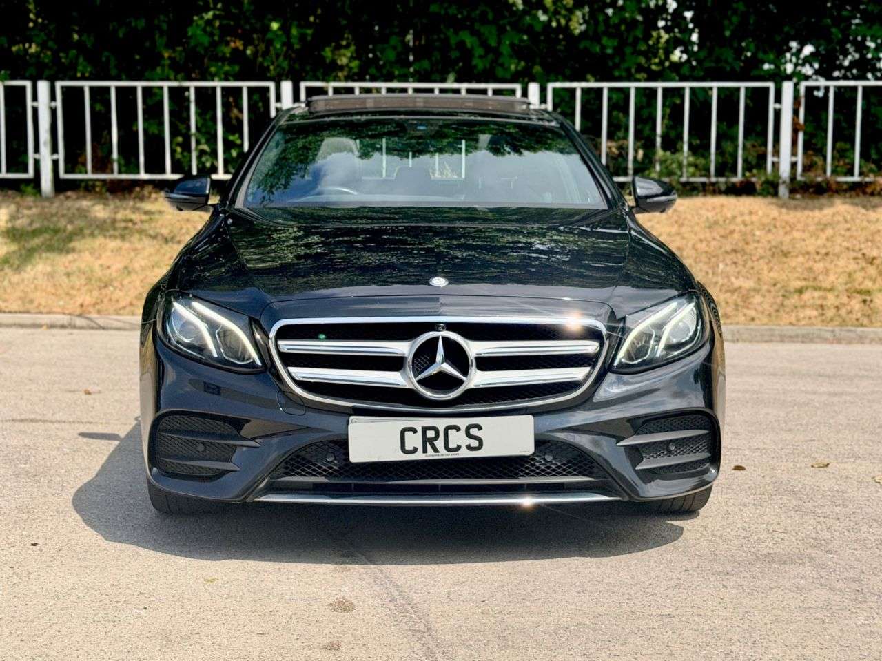 A 2016 MERCEDES-BENZ E CLASS 2.0 E220d AMG Line (Premium) Saloon 4dr Diesel G-Tronic+ Euro 6 (s/s) (194 A 2016 MERCEDES-BENZ E CLASS 2.0 E220d AMG Line (Premium) Saloon 4dr Diesel G-Tronic+ Euro 6 (s/s) (194