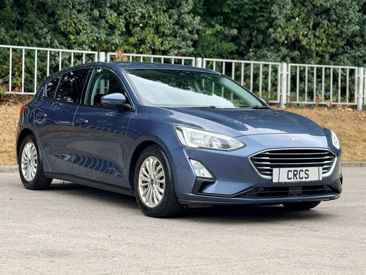A 2019 FORD FOCUS 1.0T EcoBoost Titanium Hatchback 5dr Petrol Manual Euro 6 (s/s) (125 ps) A 2019 FORD FOCUS 1.0T EcoBoost Titanium Hatchback 5dr Petrol Manual Euro 6 (s/s) (125 ps)