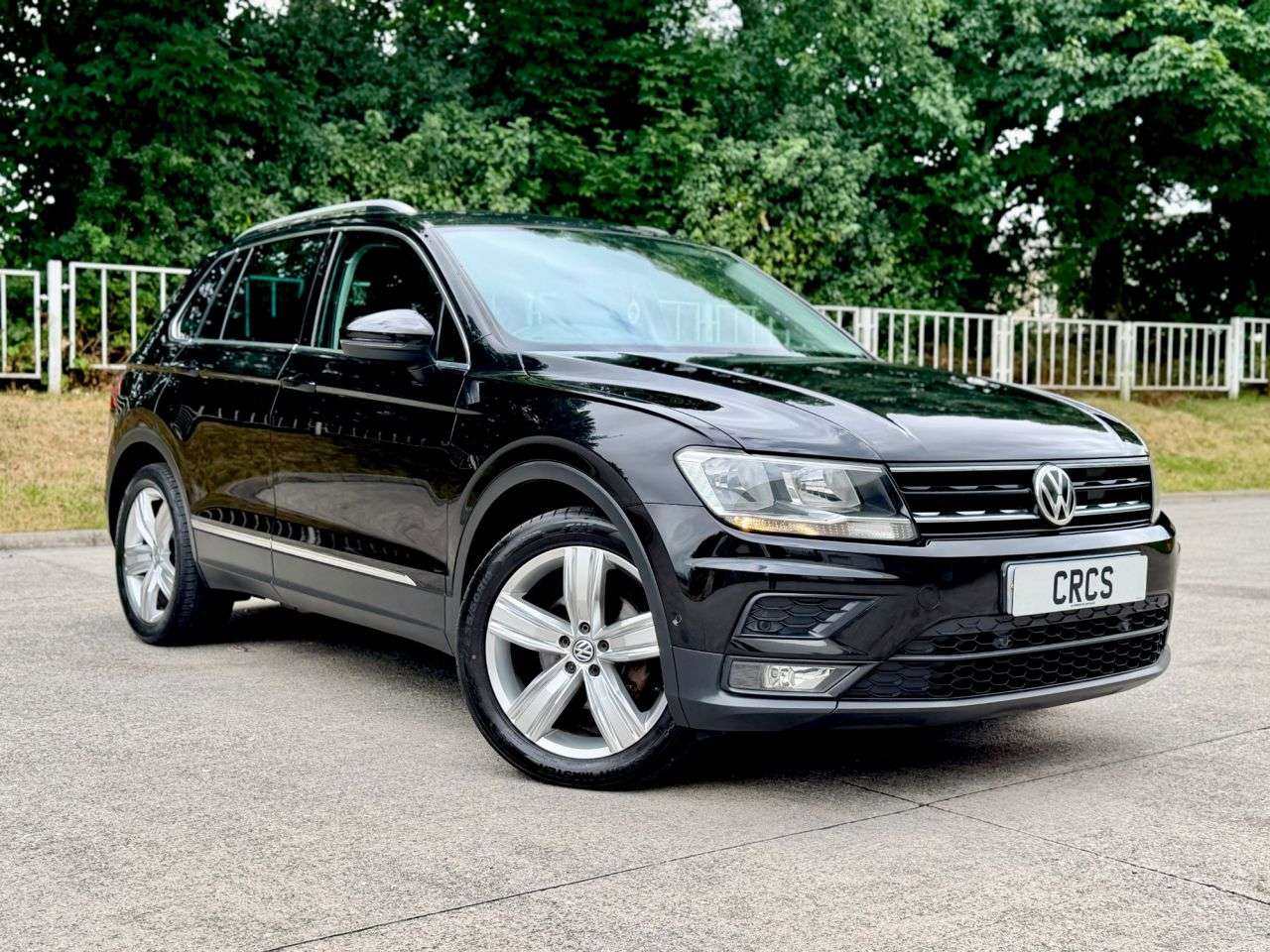A 2020 VOLKSWAGEN TIGUAN 2.0 TDI Match SUV 5dr Diesel DSG Euro 6 (s/s) (150 ps) DSG + APPLE CARPLAY A 2020 VOLKSWAGEN TIGUAN 2.0 TDI Match SUV 5dr Diesel DSG Euro 6 (s/s) (150 ps) DSG + APPLE CARPLAY