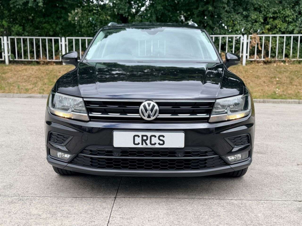 A 2020 VOLKSWAGEN TIGUAN 2.0 TDI Match SUV 5dr Diesel DSG Euro 6 (s/s) (150 ps) DSG + APPLE CARPLAY A 2020 VOLKSWAGEN TIGUAN 2.0 TDI Match SUV 5dr Diesel DSG Euro 6 (s/s) (150 ps) DSG + APPLE CARPLAY