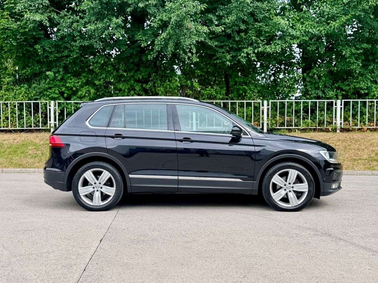 2020 VOLKSWAGEN TIGUAN 2020 VOLKSWAGEN TIGUAN