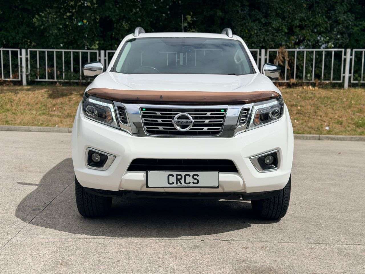 A 2019 NISSAN NAVARA 2.3 dCi Tekna Pickup Double Cab 4dr Diesel Manual 4WD Euro 6 (s/s) (190 ps) A 2019 NISSAN NAVARA 2.3 dCi Tekna Pickup Double Cab 4dr Diesel Manual 4WD Euro 6 (s/s) (190 ps)