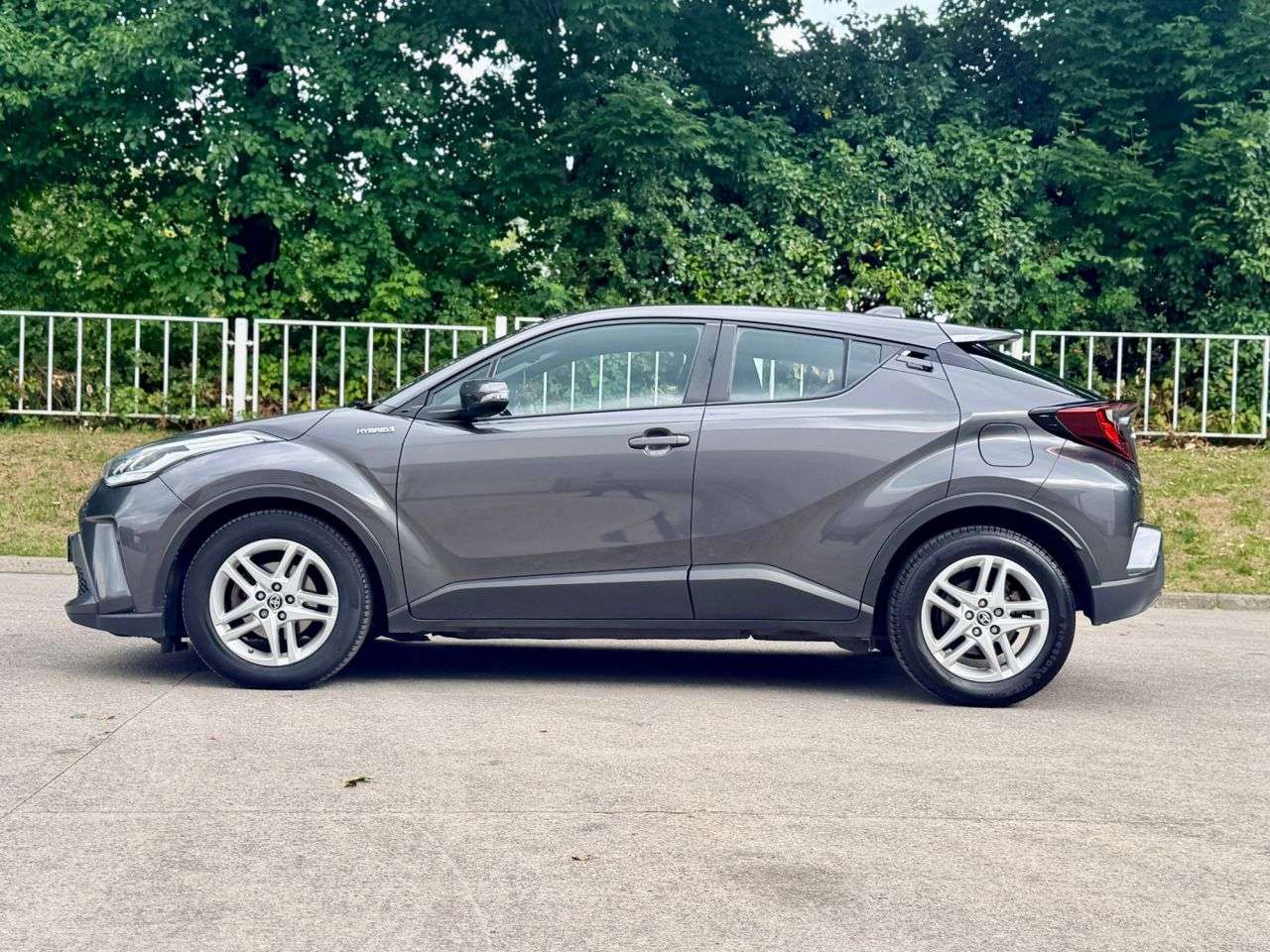 2021 TOYOTA C-HR 2021 TOYOTA C-HR