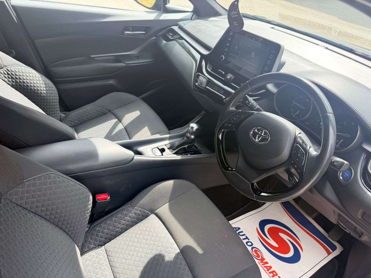 2021 TOYOTA C-HR 2021 TOYOTA C-HR