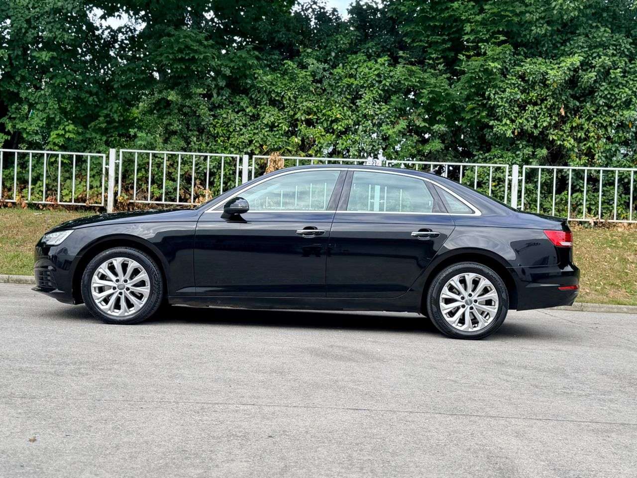 2016 AUDI A4 2016 AUDI A4