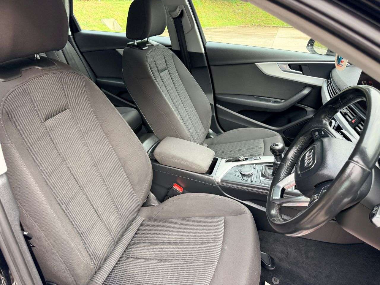 2016 AUDI A4 2016 AUDI A4