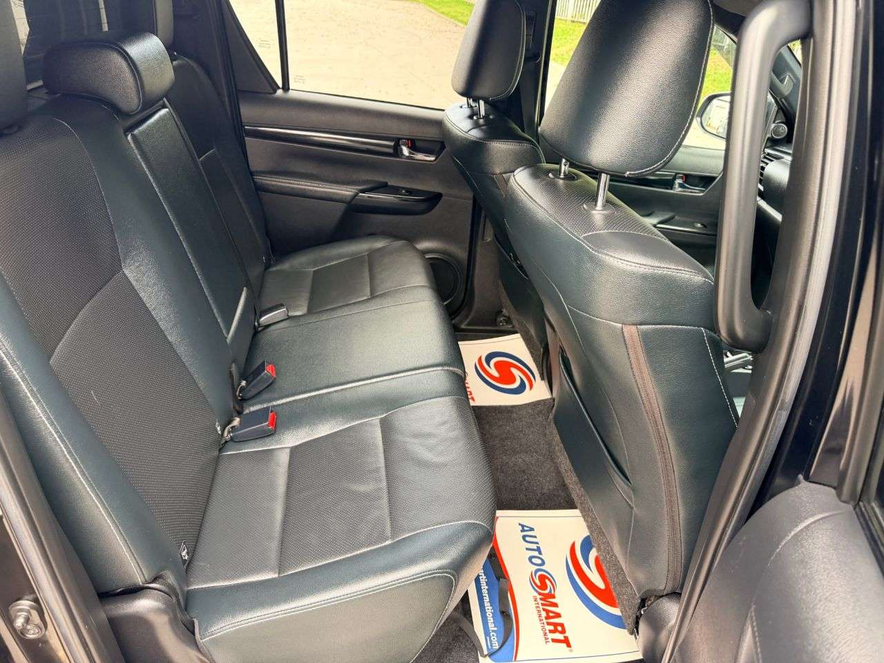 2019 TOYOTA HILUX 2019 TOYOTA HILUX