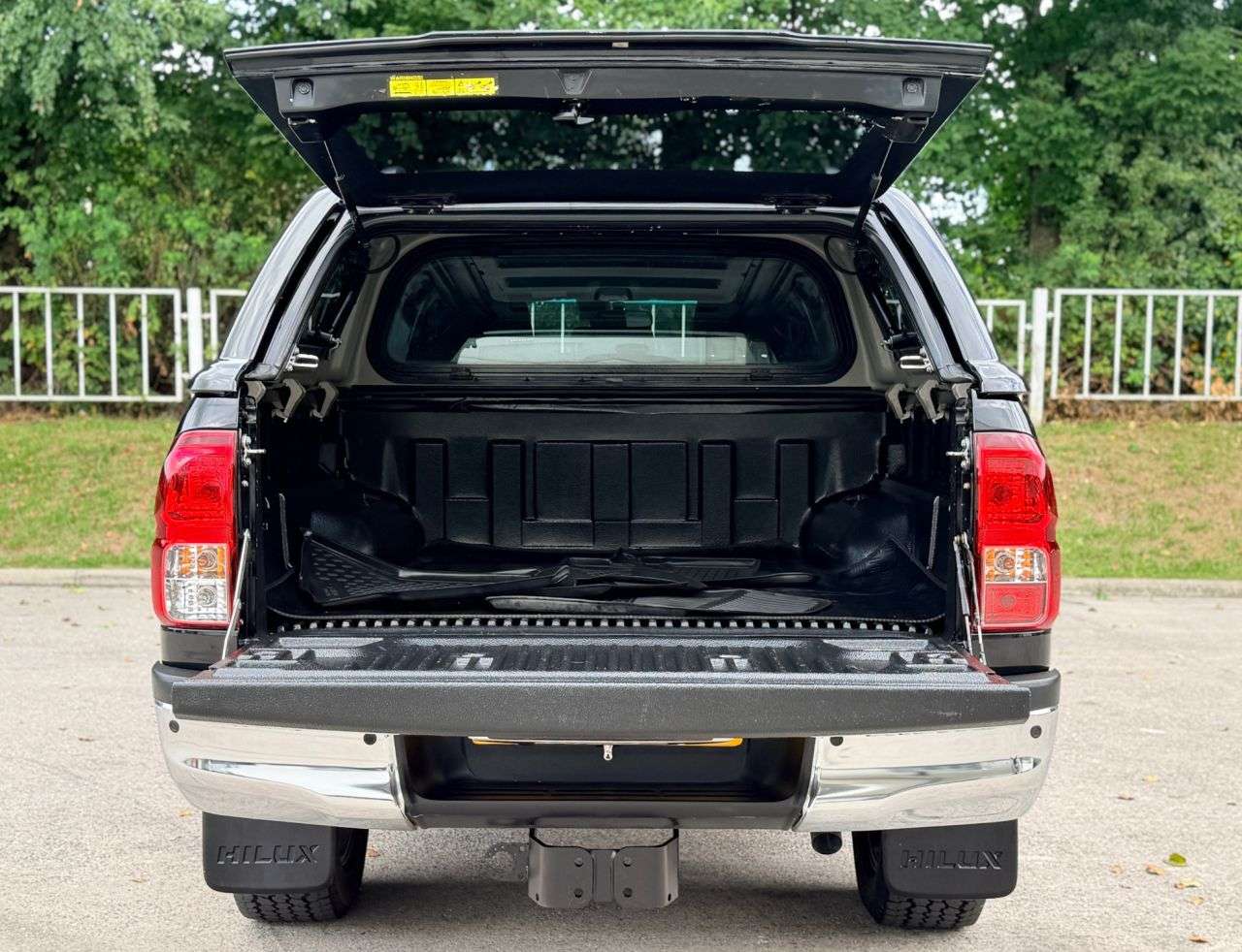 2019 TOYOTA HILUX 2019 TOYOTA HILUX