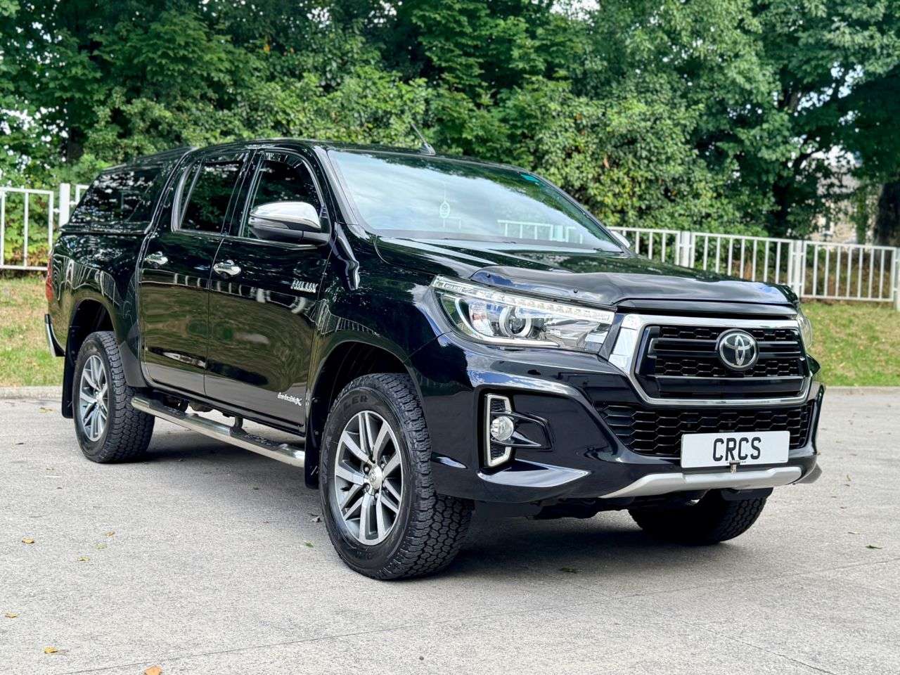 A 2019 TOYOTA HILUX 2.4 D-4D Invincible X Pickup Double Cab 4dr Diesel Auto 4WD Euro 6 (TSS, 3. A 2019 TOYOTA HILUX 2.4 D-4D Invincible X Pickup Double Cab 4dr Diesel Auto 4WD Euro 6 (TSS, 3.