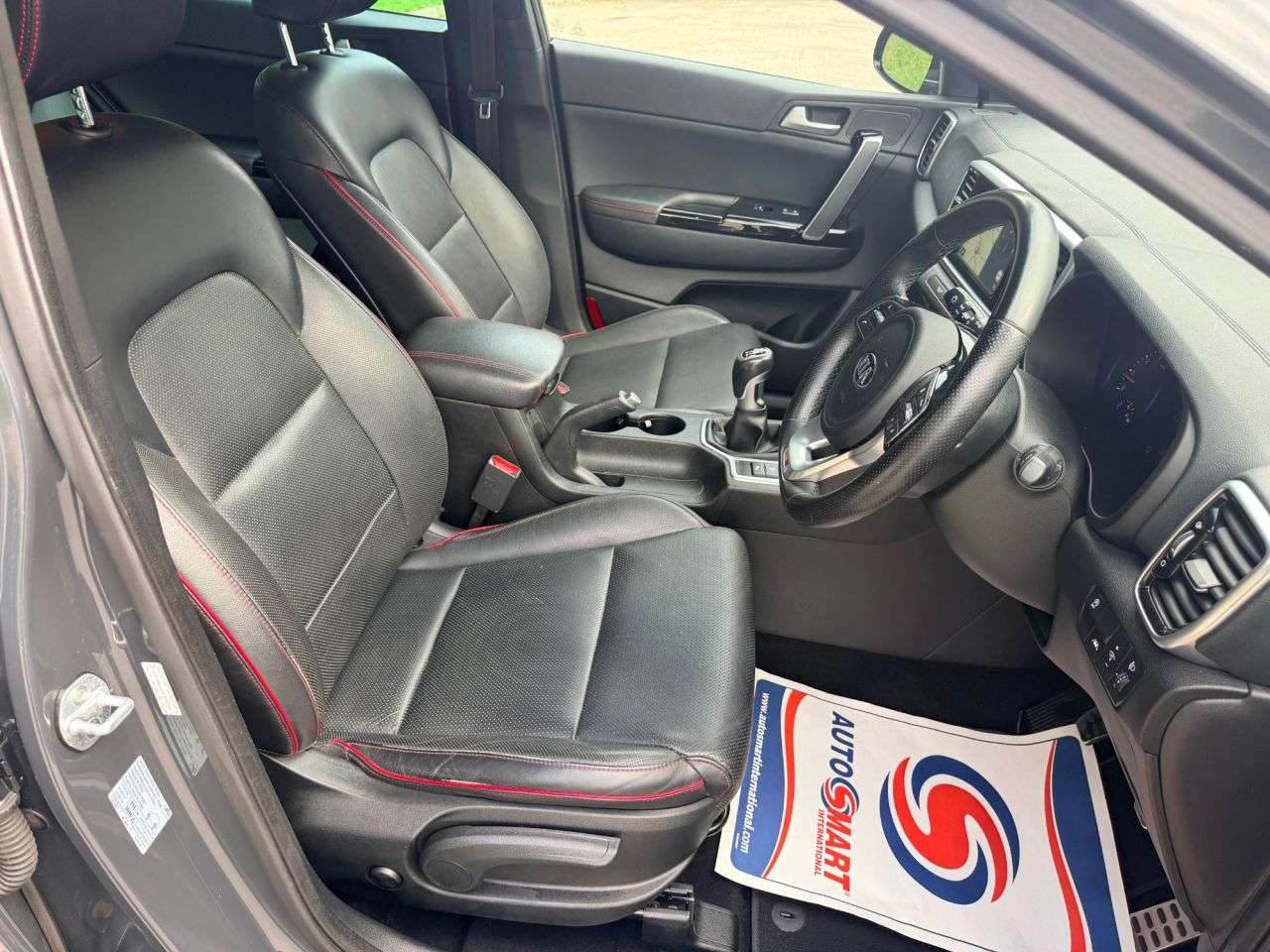2019 KIA SPORTAGE 2019 KIA SPORTAGE