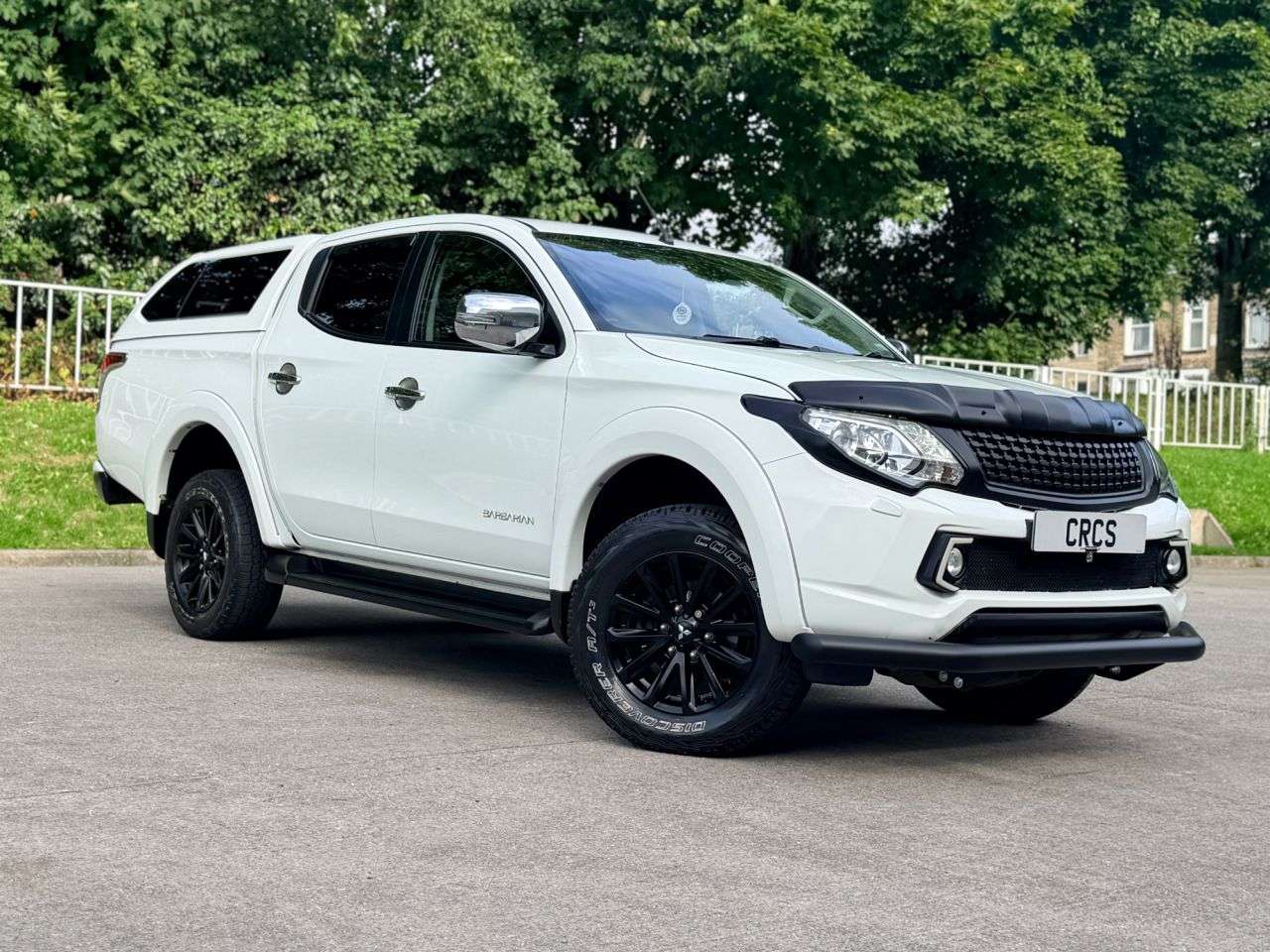 A 2016 MITSUBISHI L200 2.4 DI-D DC Barbarian Pickup Double Cab 4dr Diesel Auto 4WD Euro 6 (178 ps) A 2016 MITSUBISHI L200 2.4 DI-D DC Barbarian Pickup Double Cab 4dr Diesel Auto 4WD Euro 6 (178 ps)