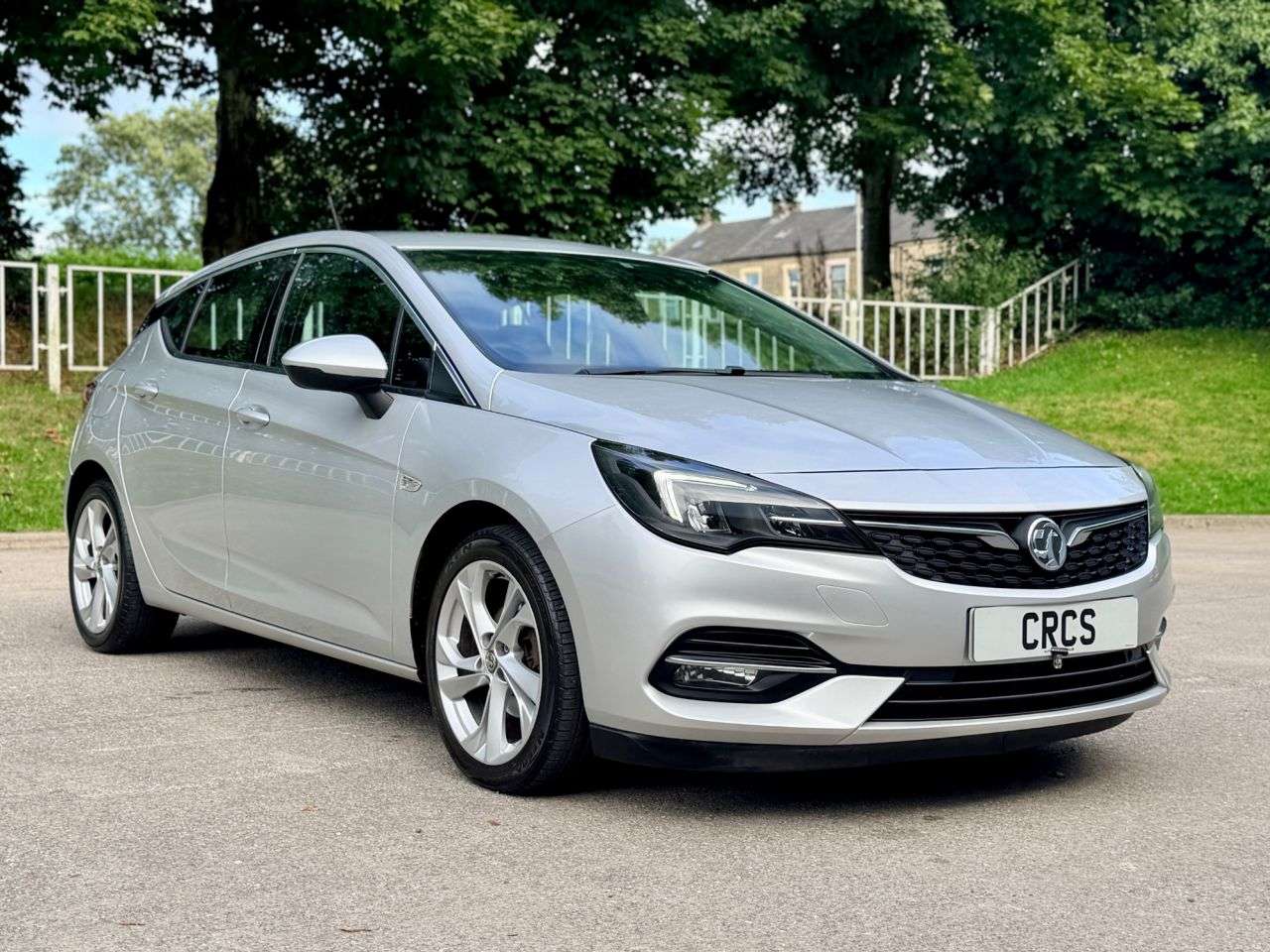 A 2021 VAUXHALL ASTRA 1.2 Turbo SRi Hatchback 5dr Petrol Manual Euro 6 (s/s) (145 ps) FULL SERVIC A 2021 VAUXHALL ASTRA 1.2 Turbo SRi Hatchback 5dr Petrol Manual Euro 6 (s/s) (145 ps) FULL SERVIC