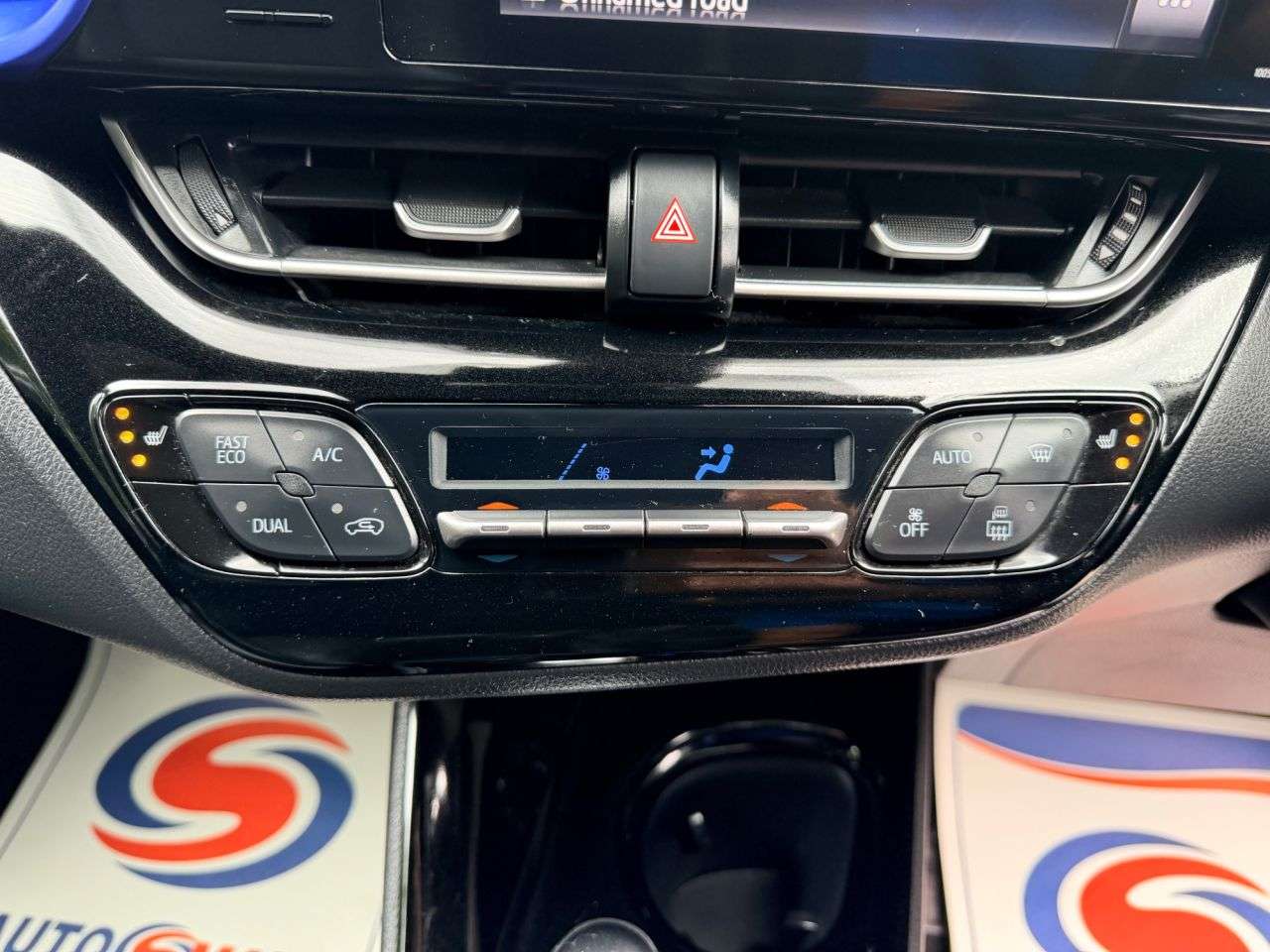2018 TOYOTA C-HR 2018 TOYOTA C-HR