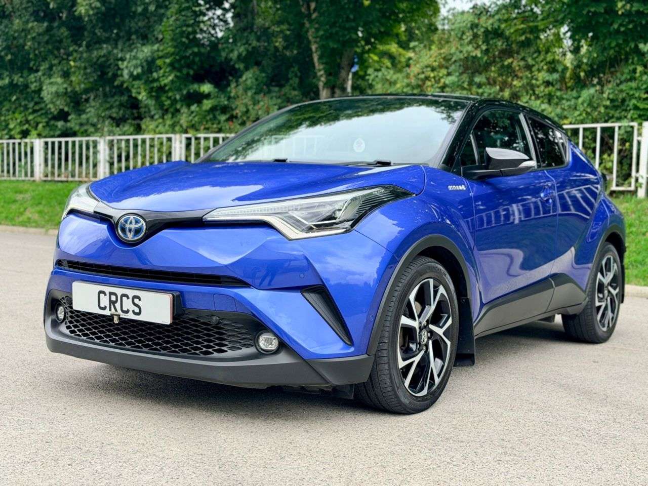 A 2018 TOYOTA C-HR 1.8 VVT-h Dynamic SUV 5dr Petrol Hybrid CVT Euro 6 (s/s) (122 ps) MOST SERV A 2018 TOYOTA C-HR 1.8 VVT-h Dynamic SUV 5dr Petrol Hybrid CVT Euro 6 (s/s) (122 ps) MOST SERV