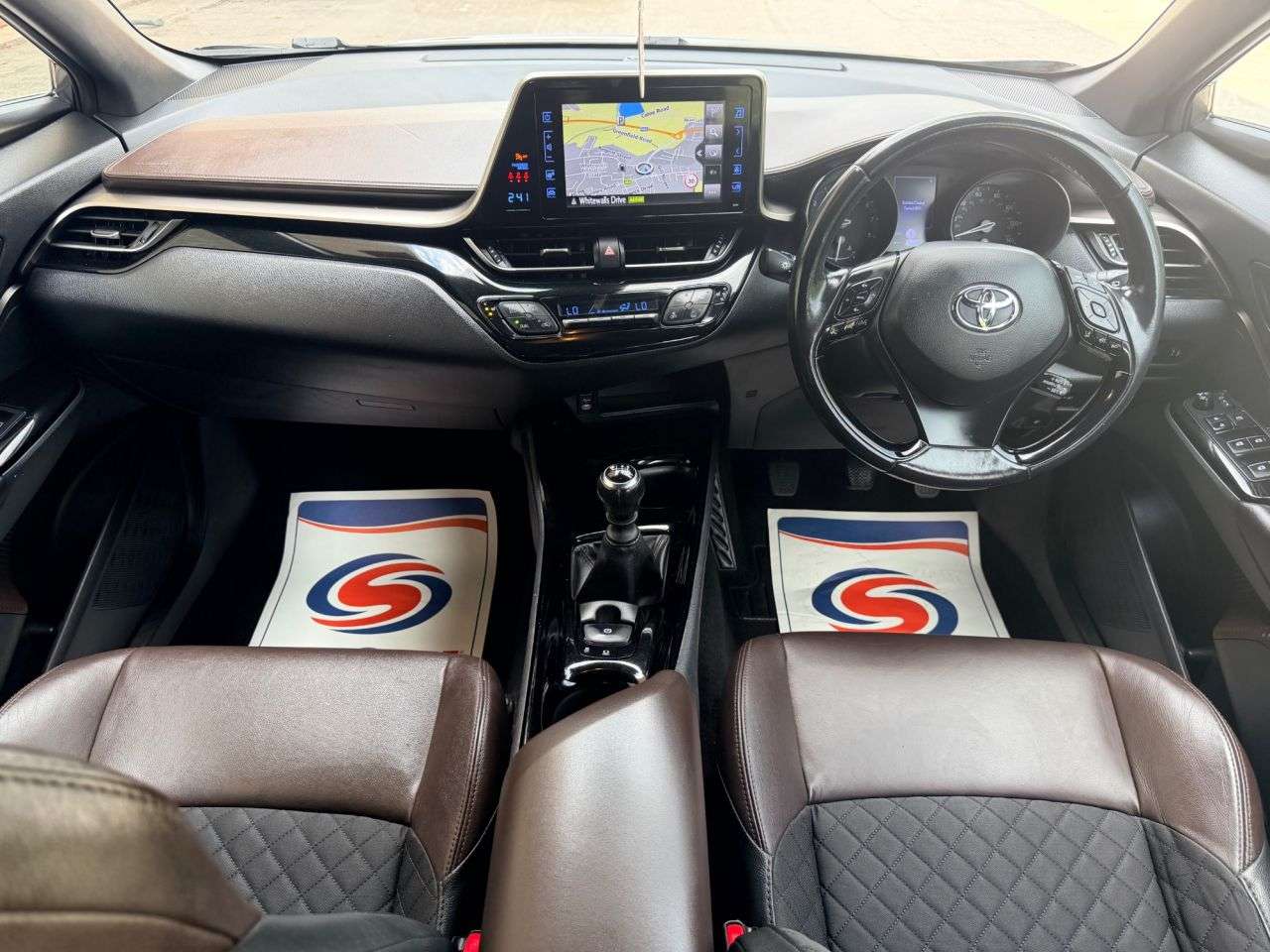 2017 TOYOTA C-HR 2017 TOYOTA C-HR