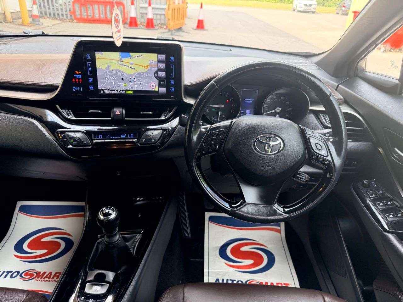 2017 TOYOTA C-HR 2017 TOYOTA C-HR