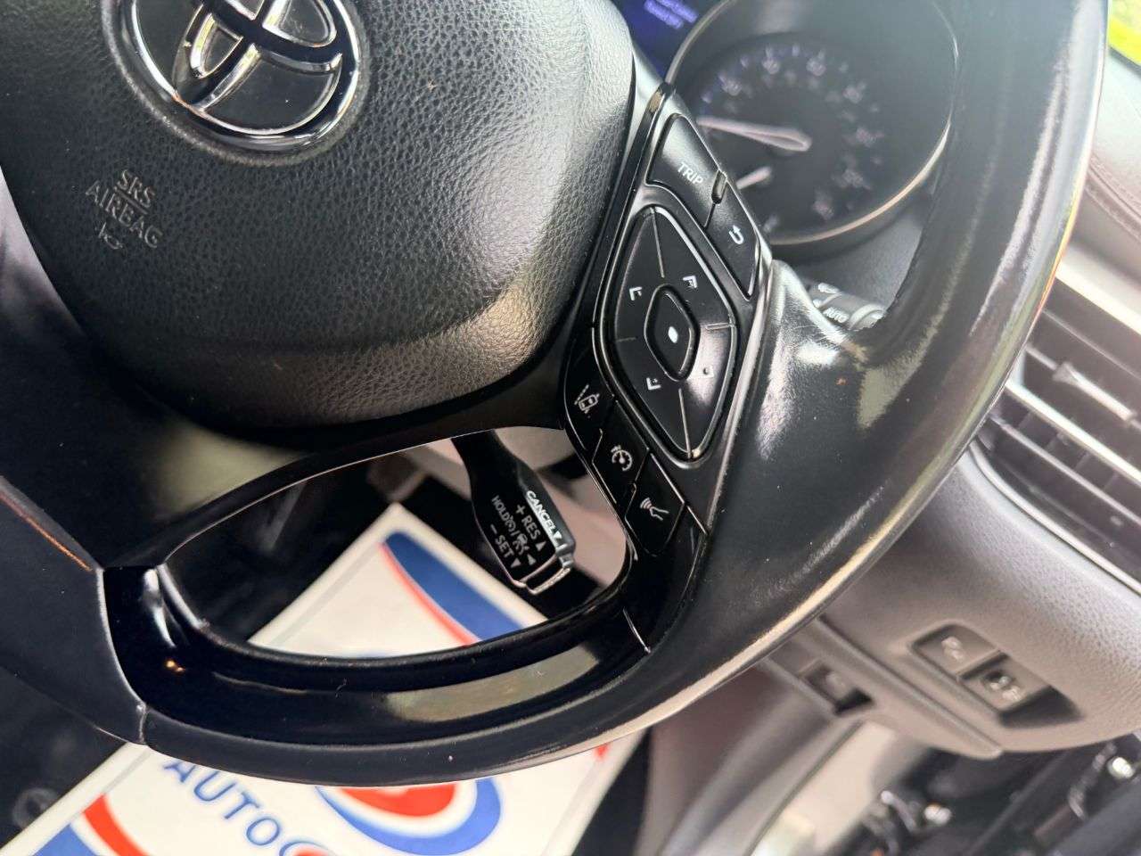 2017 TOYOTA C-HR 2017 TOYOTA C-HR