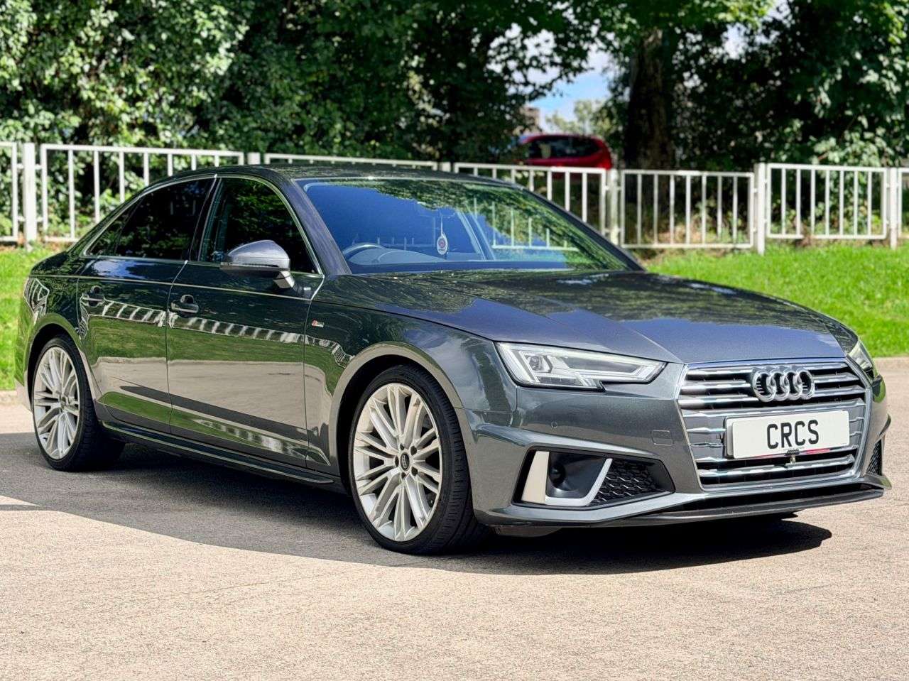 A 2019 AUDI A4 2.0 TDI 35 S line Saloon 4dr Diesel S Tronic Euro 6 (s/s) (150 ps) A 2019 AUDI A4 2.0 TDI 35 S line Saloon 4dr Diesel S Tronic Euro 6 (s/s) (150 ps)