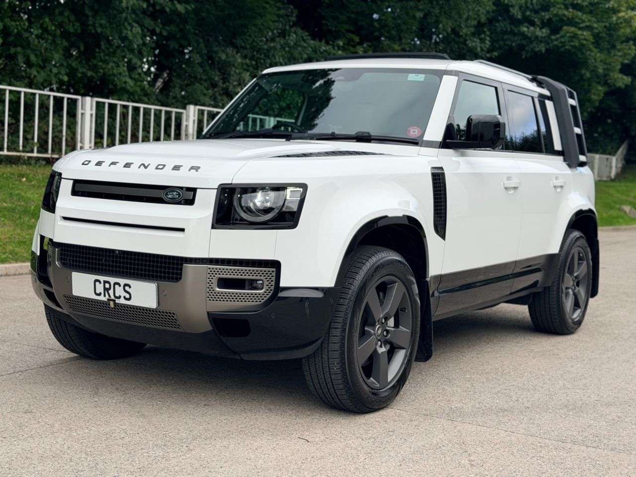 2024 LAND ROVER DEFENDER 110 2024 LAND ROVER DEFENDER 110