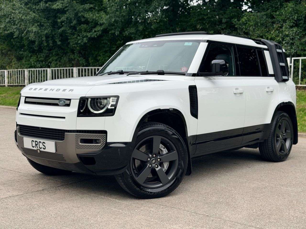 2024 LAND ROVER DEFENDER 110 2024 LAND ROVER DEFENDER 110
