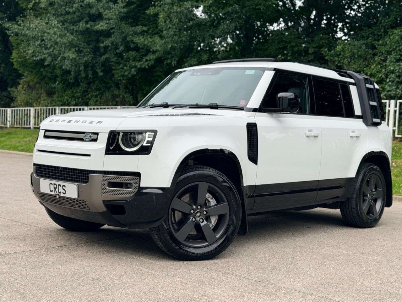 2024 LAND ROVER DEFENDER 110 2024 LAND ROVER DEFENDER 110