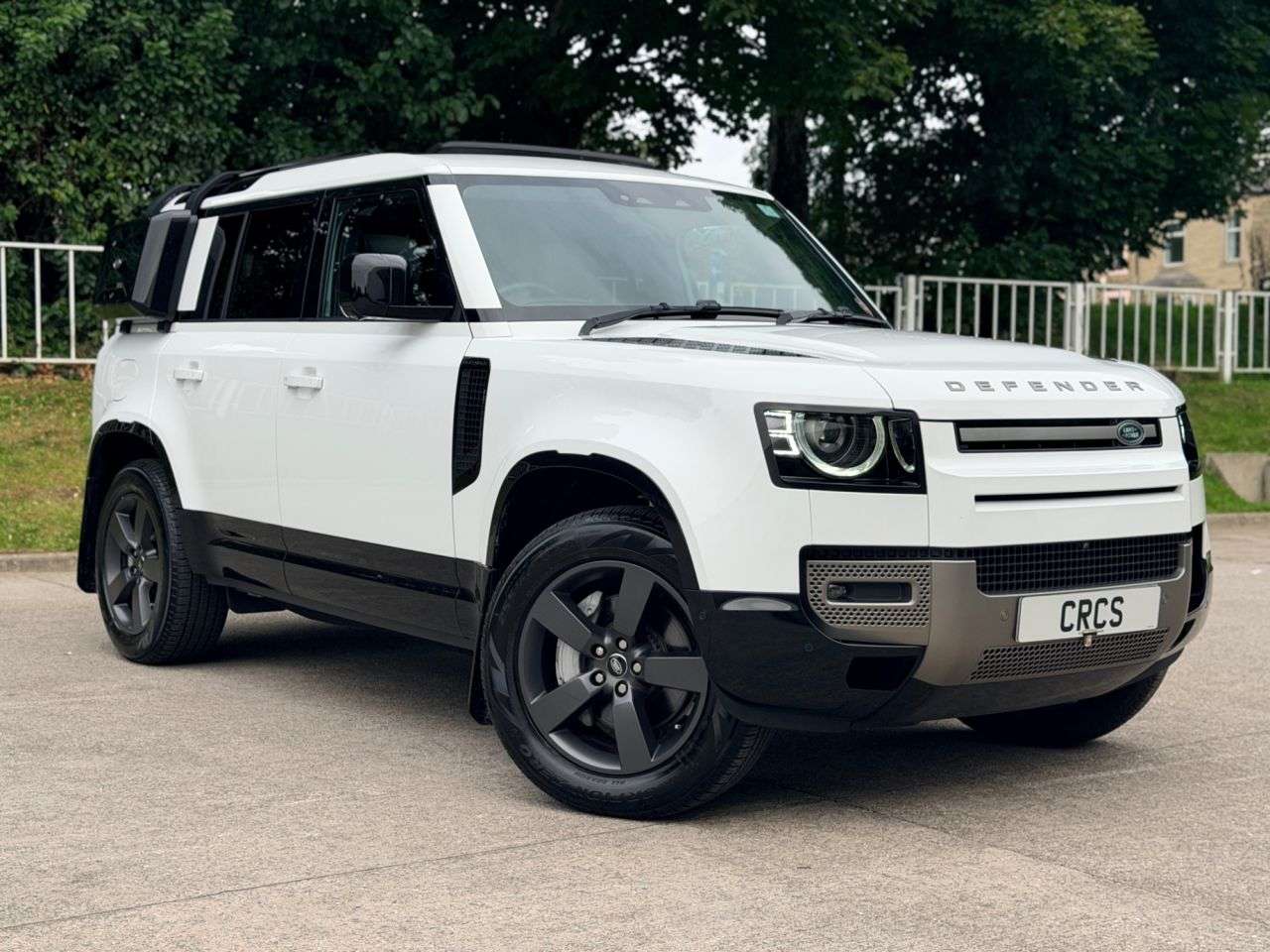 2024 LAND ROVER DEFENDER 110 2024 LAND ROVER DEFENDER 110