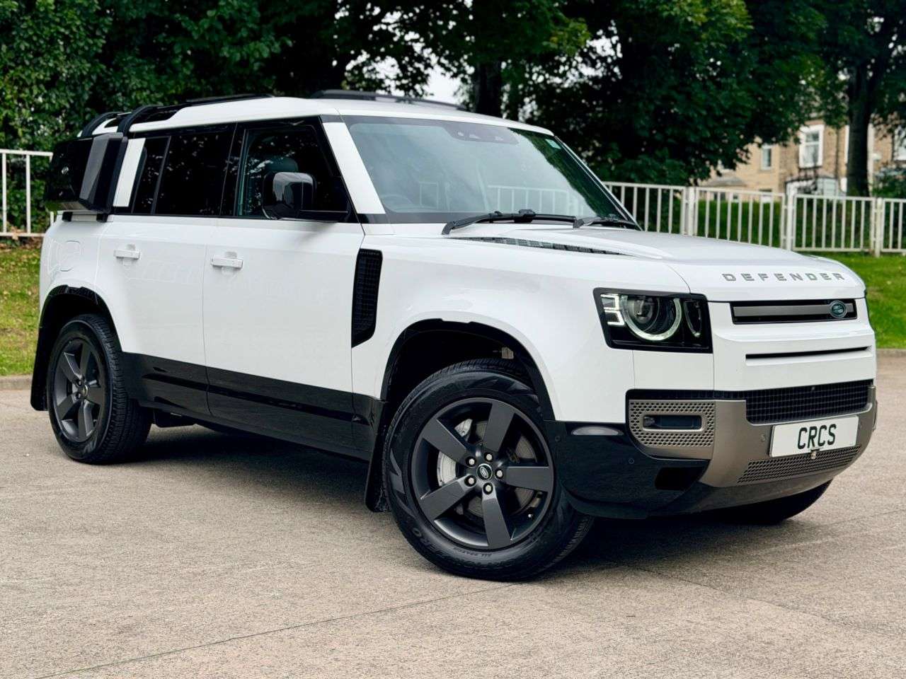 2024 LAND ROVER DEFENDER 110 2024 LAND ROVER DEFENDER 110