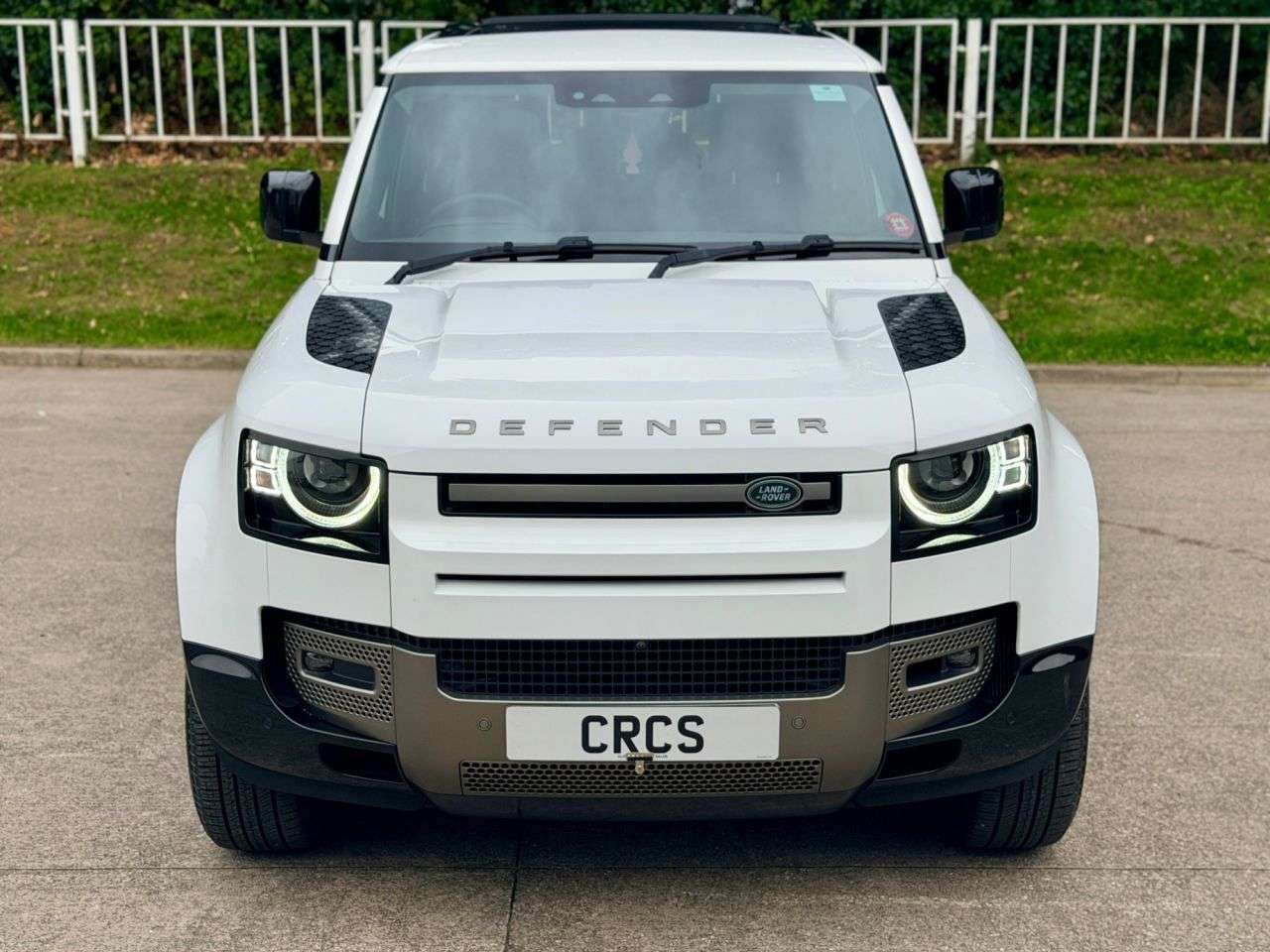 2024 LAND ROVER DEFENDER 110 2024 LAND ROVER DEFENDER 110