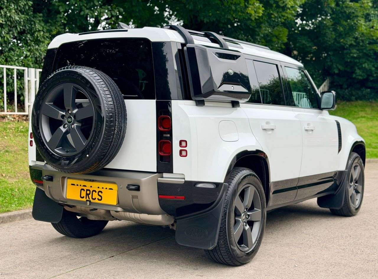 2024 LAND ROVER DEFENDER 110 2024 LAND ROVER DEFENDER 110