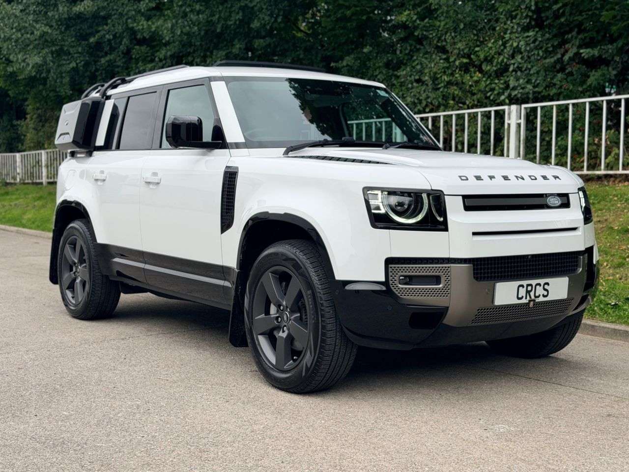 2024 LAND ROVER DEFENDER 110 2024 LAND ROVER DEFENDER 110
