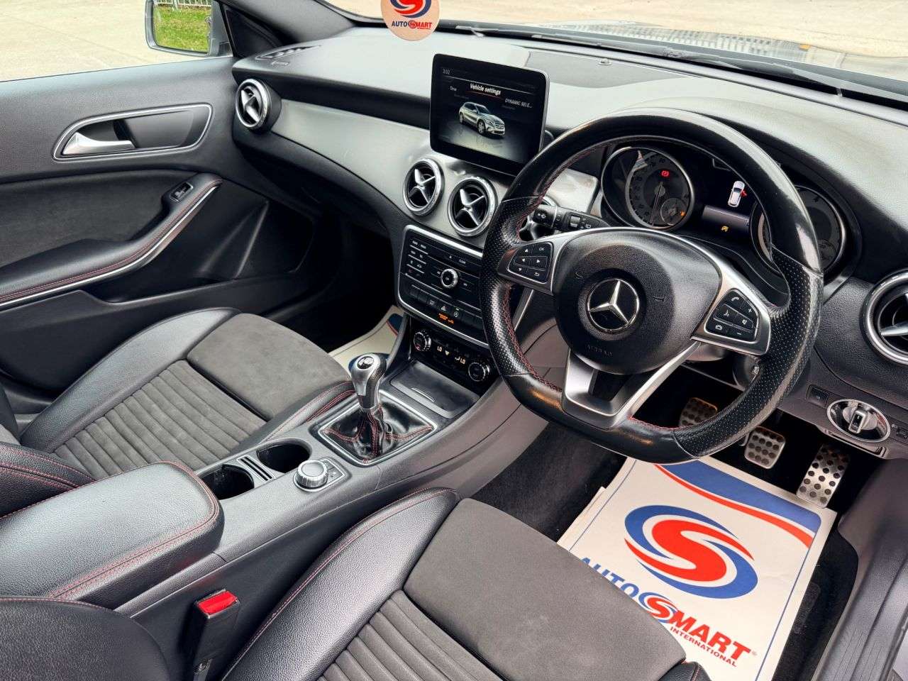 2016 MERCEDES-BENZ GLA 2016 MERCEDES-BENZ GLA