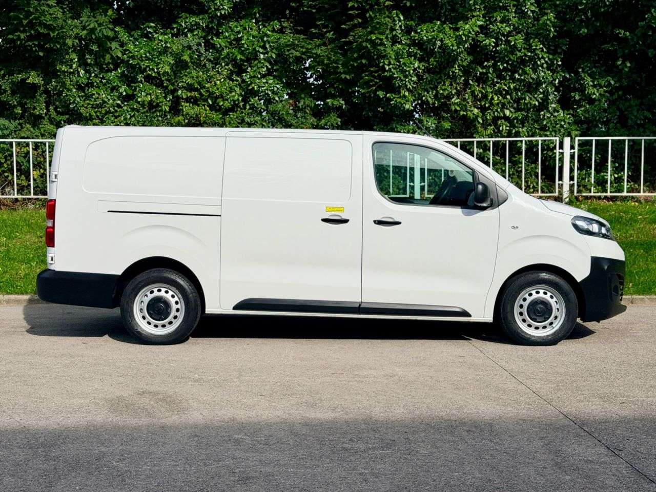 2021 VAUXHALL VIVARO 2021 VAUXHALL VIVARO