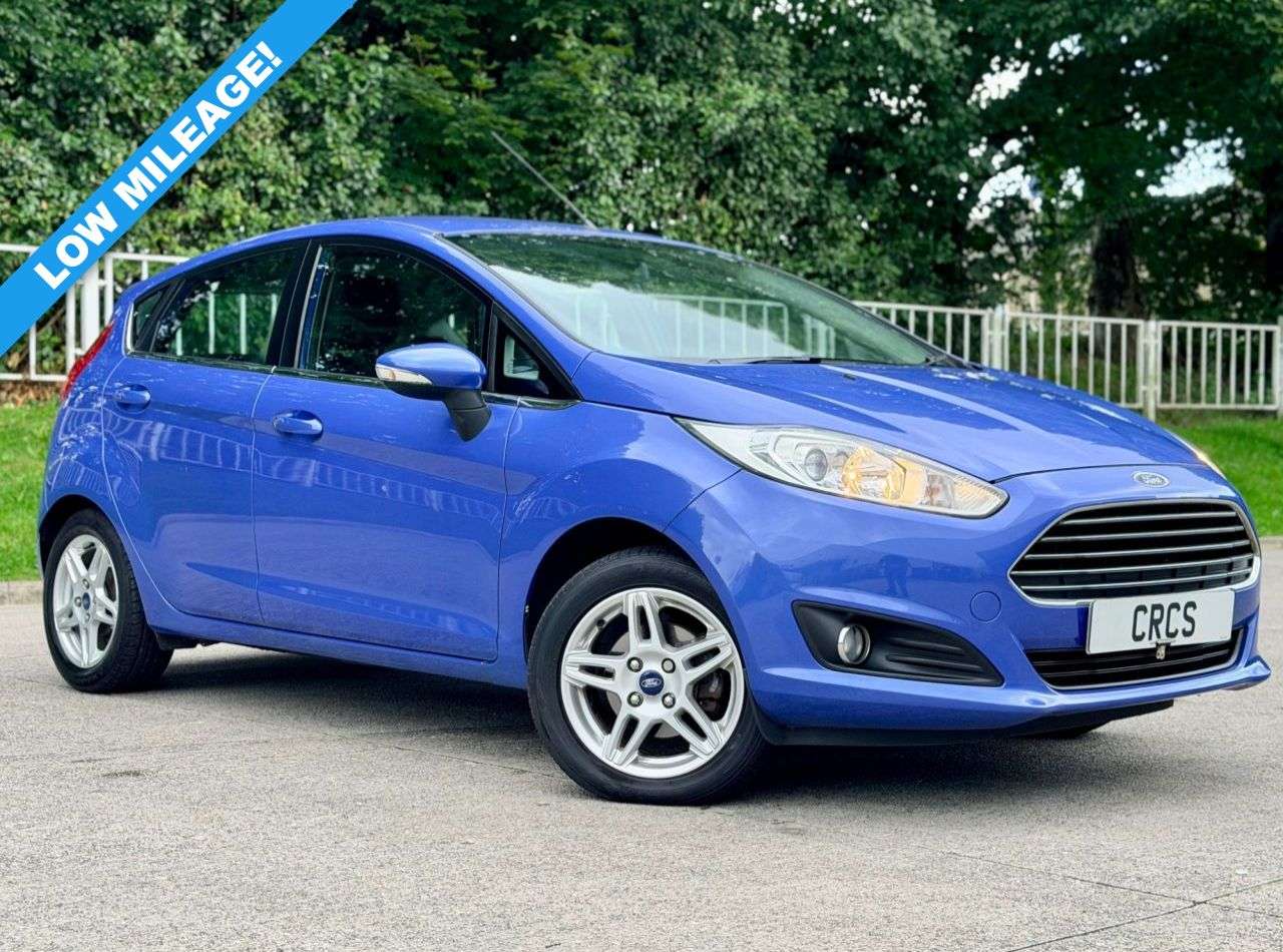 A 2013 FORD FIESTA 1.0 Zetec Hatchback 5dr Petrol Manual Euro 5 (s/s) (80 ps) A 2013 FORD FIESTA 1.0 Zetec Hatchback 5dr Petrol Manual Euro 5 (s/s) (80 ps)