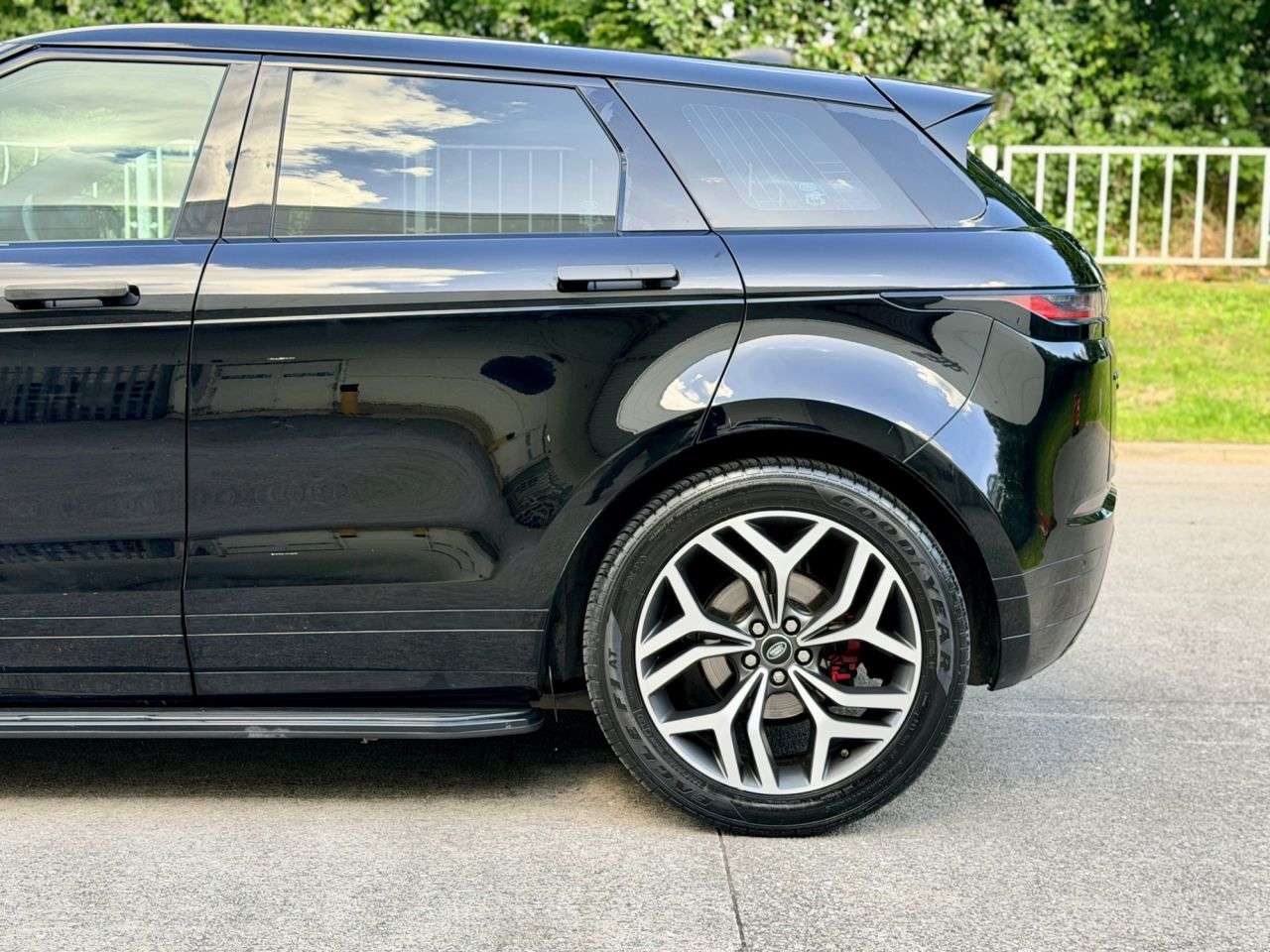2019 LAND ROVER RANGE ROVER EVOQUE 2019 LAND ROVER RANGE ROVER EVOQUE